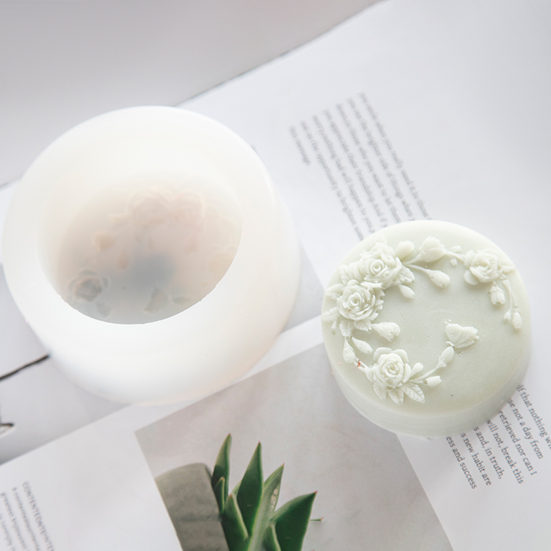 Круглая форма с цветком розы,  – обзор и цена Soap Making Guide For Beginners